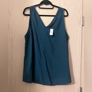 Lane Bryant V-Neck Sleeveless Shell Top in Teal